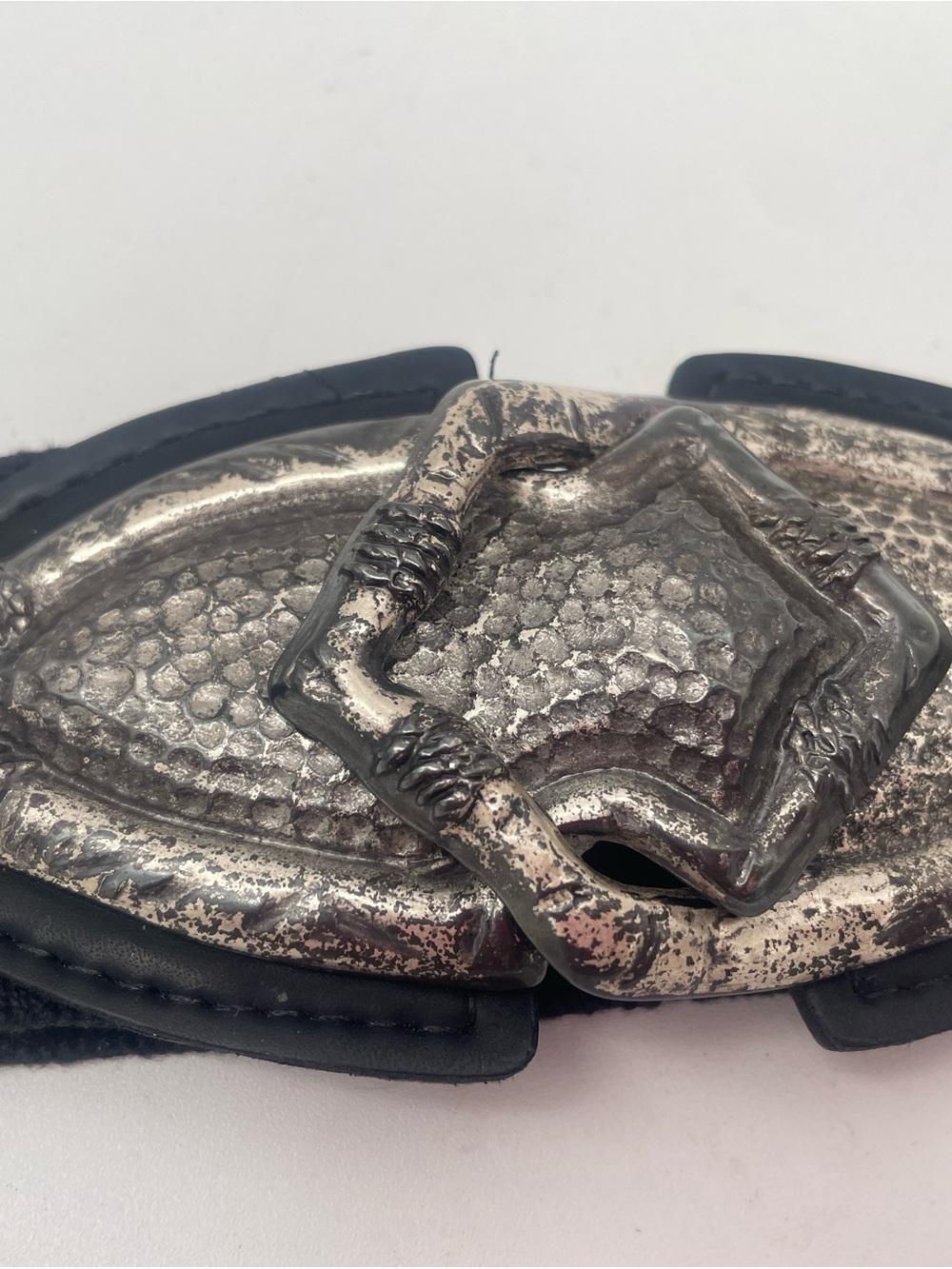 Silver Textured Reptile Belt Accent - Unbranded